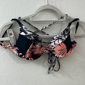 Maaji Size Small Underwire Bikini Top